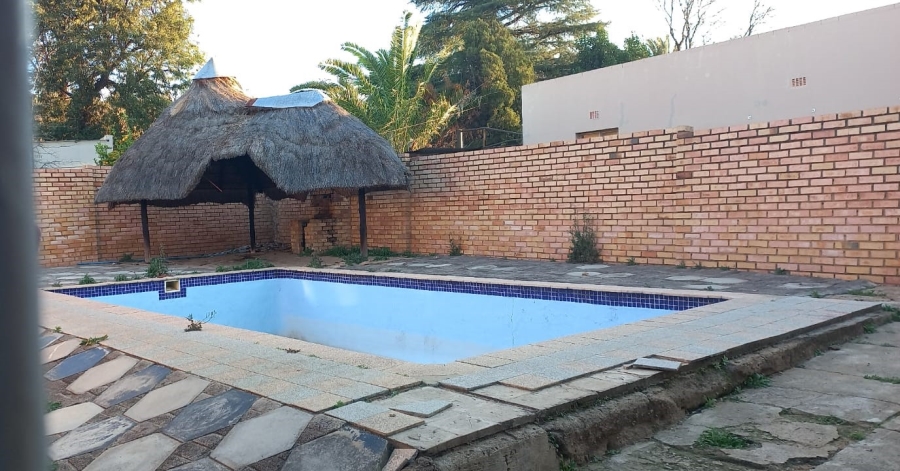 4 Bedroom Property for Sale in Elandia North West